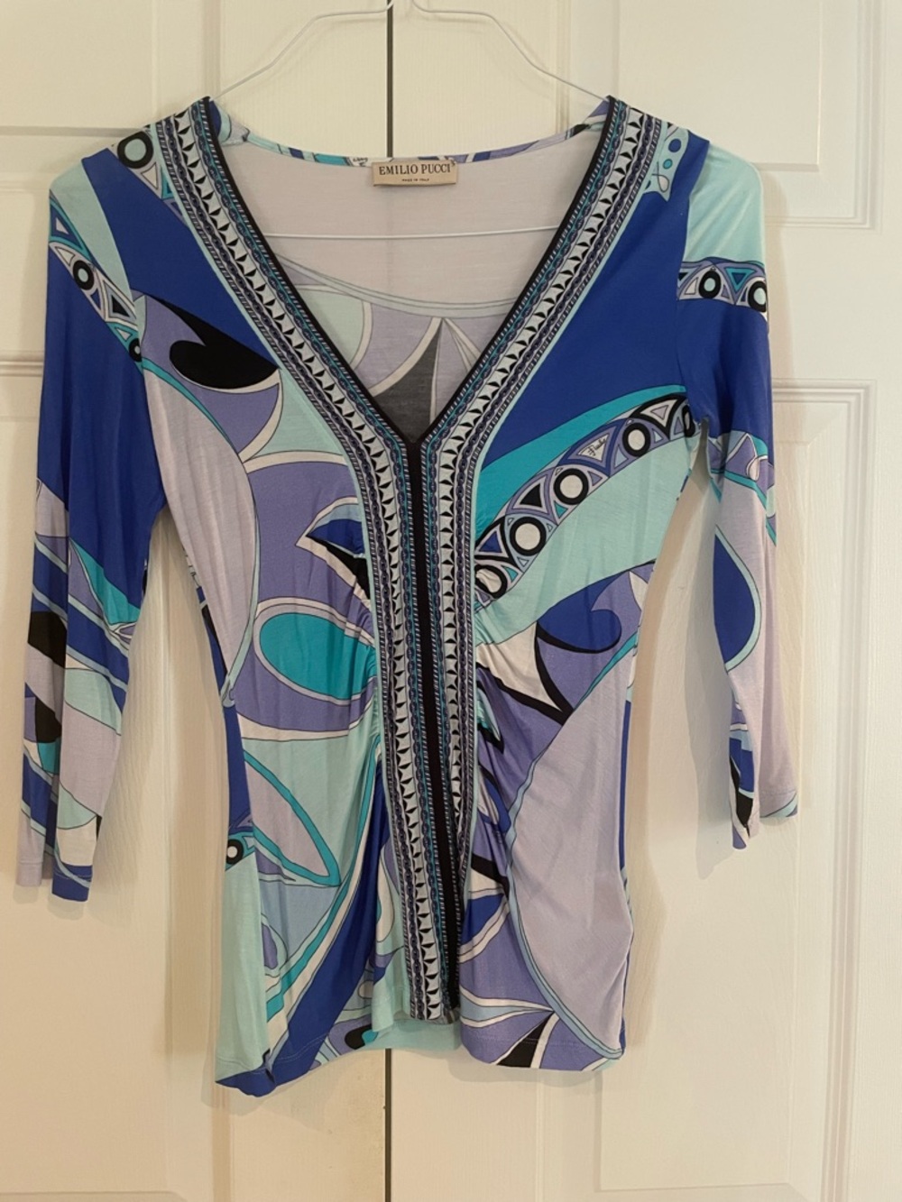 Emilio Pucci Blue & Aqua Abstract V-Neck Stretch Top